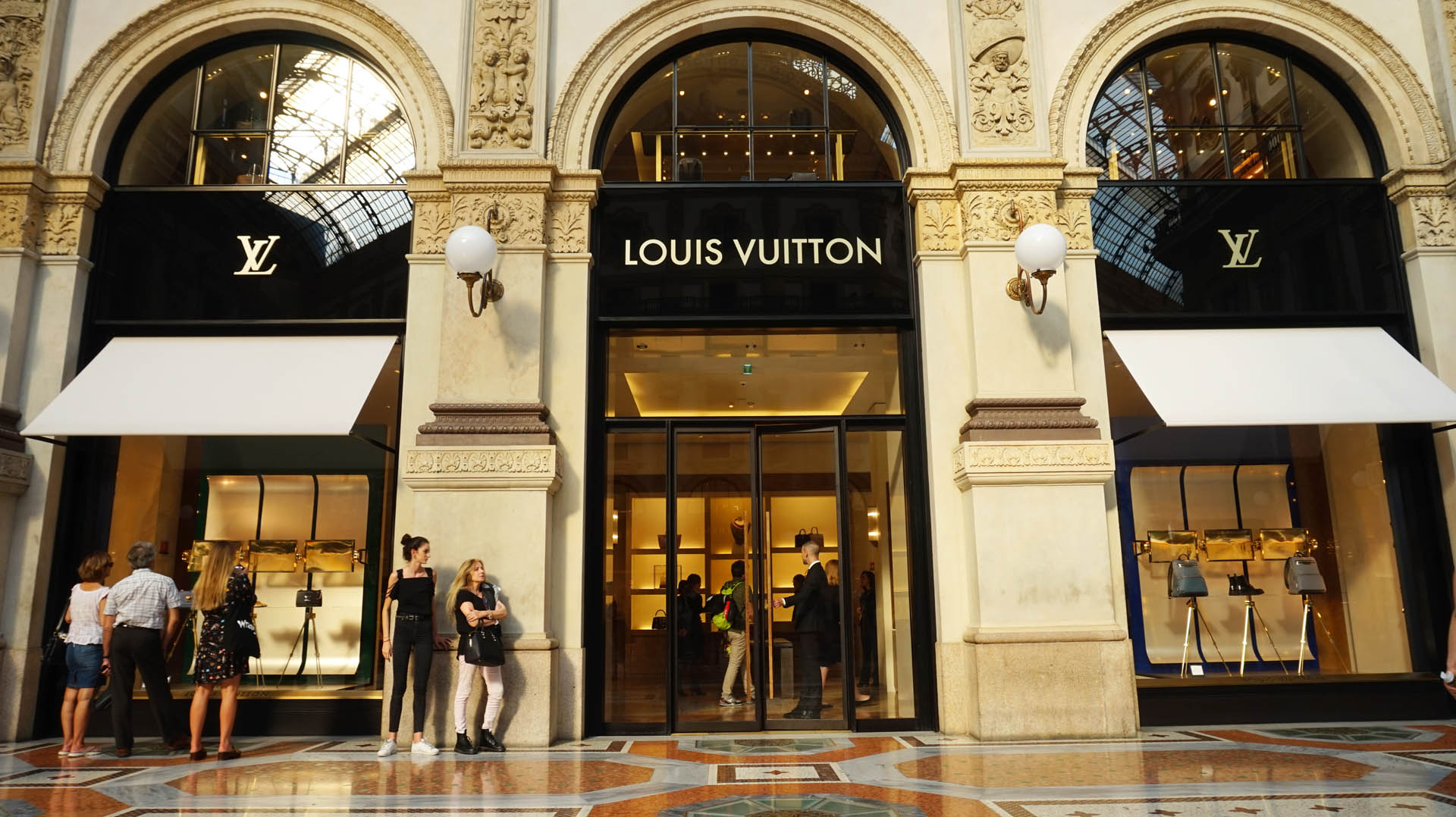 Louis Vuitton  The Gardens Mall